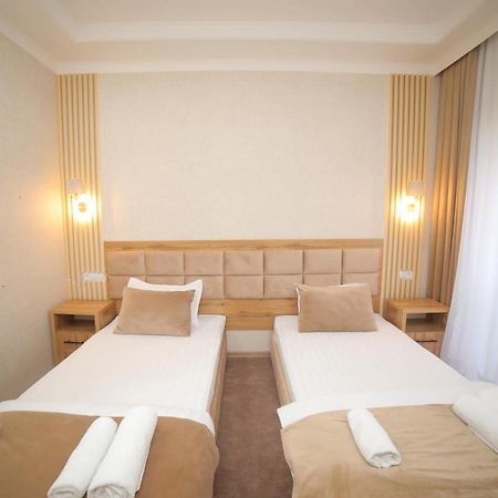 Hotel Tinchlik Plaza Urgench Esterno foto