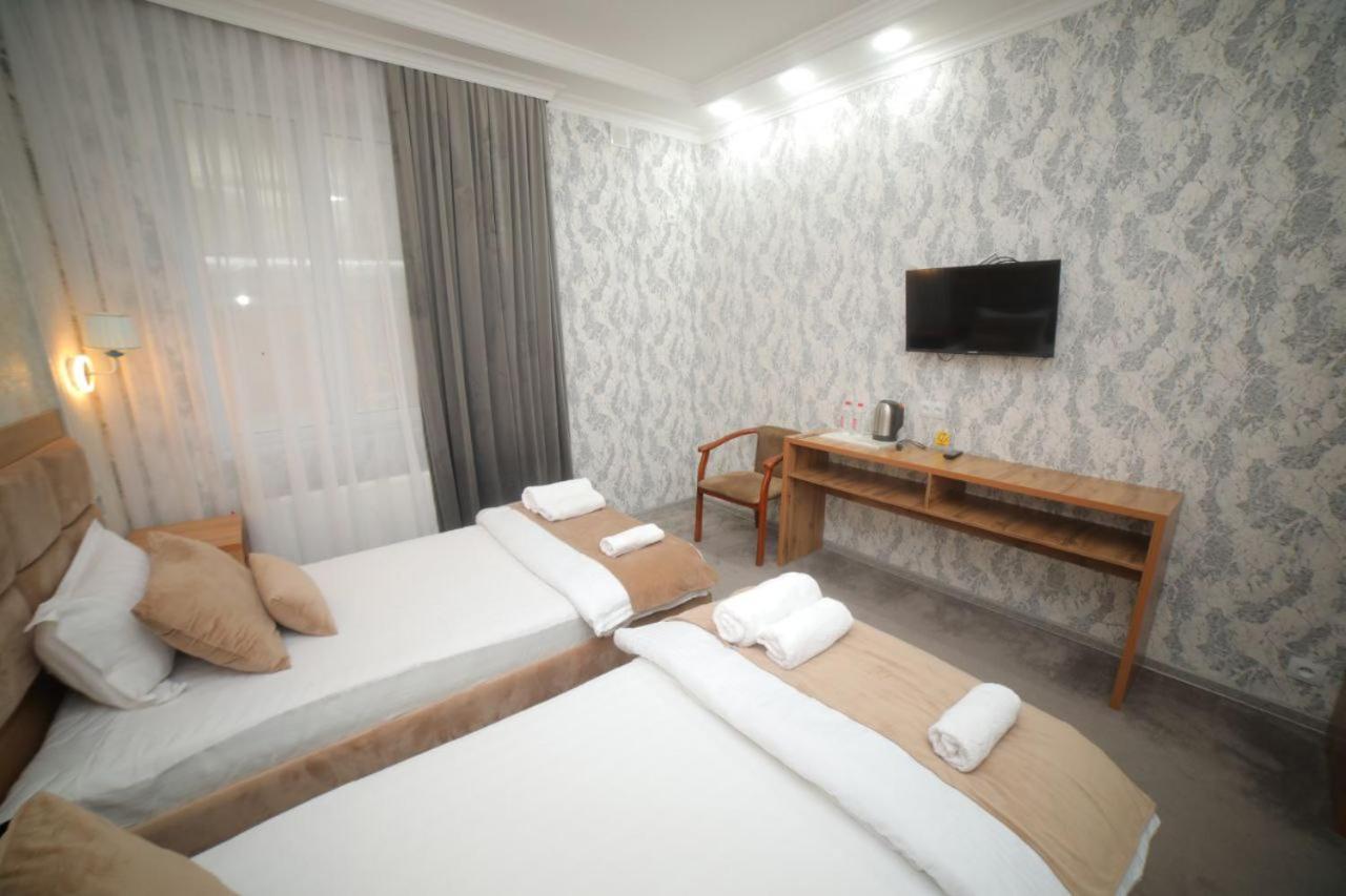 Hotel Tinchlik Plaza Urgench Esterno foto