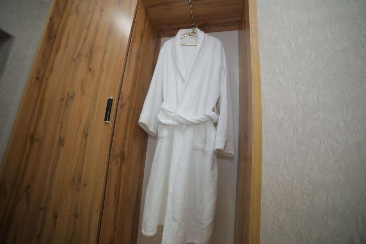 Hotel Tinchlik Plaza Urgench Esterno foto