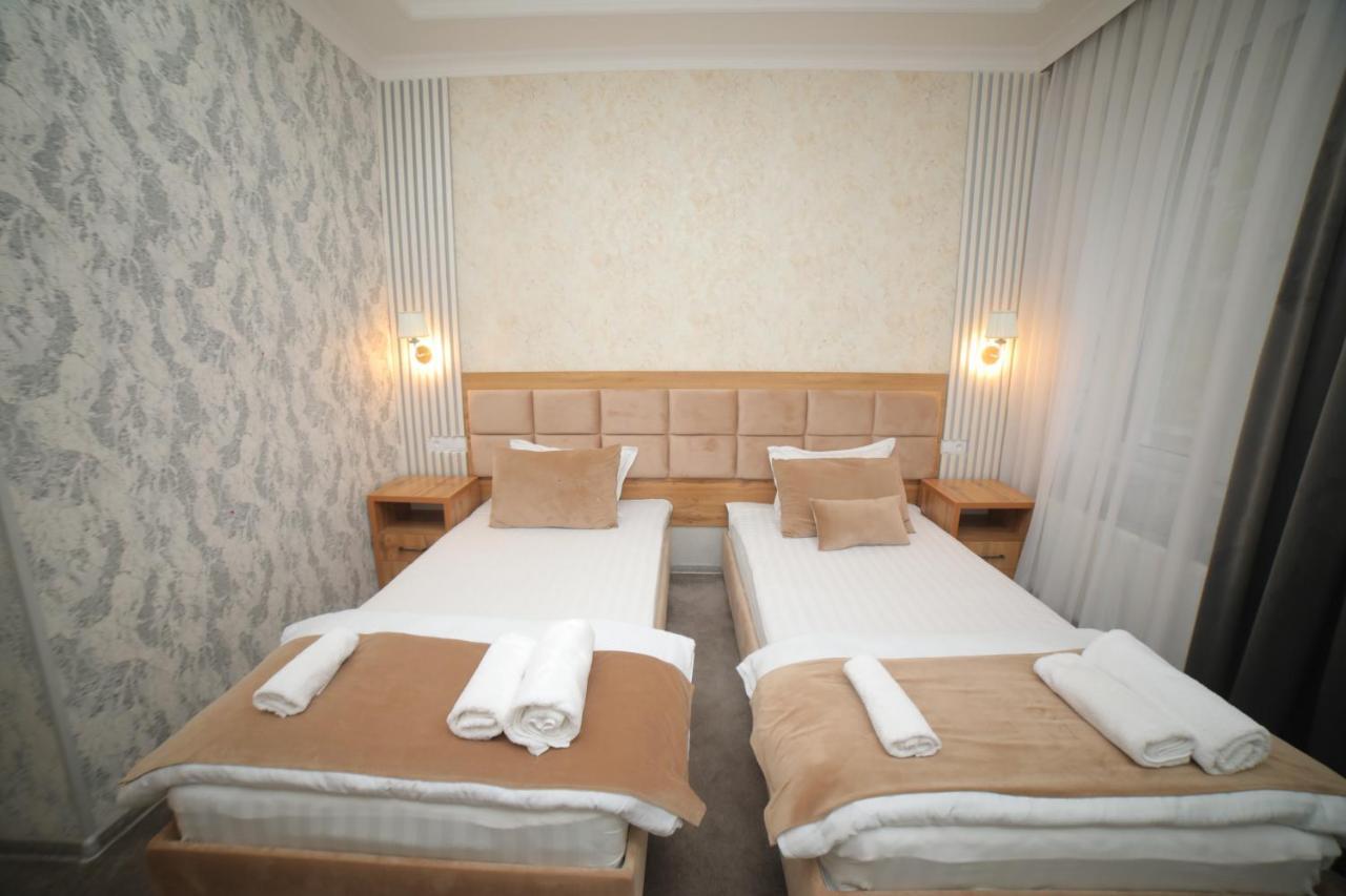 Hotel Tinchlik Plaza Urgench Esterno foto