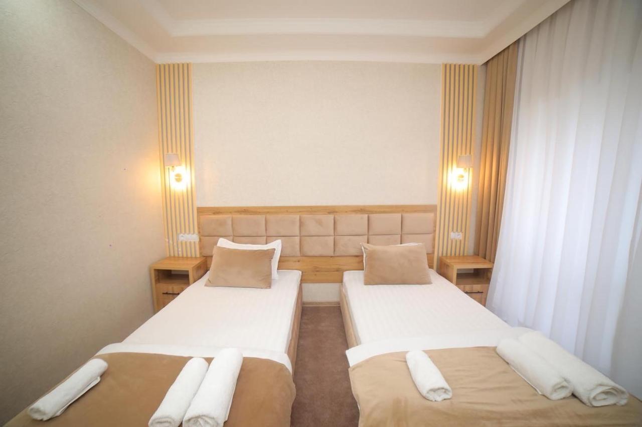 Hotel Tinchlik Plaza Urgench Esterno foto